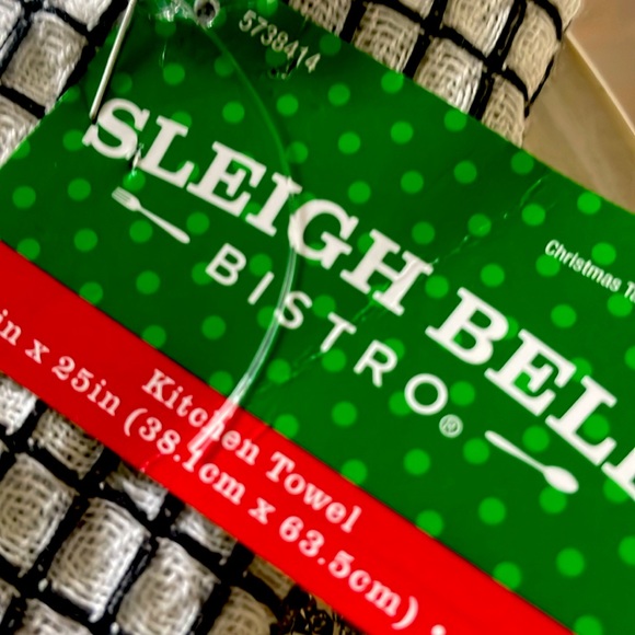 NWT COCOA & PEPPERMINT DISHTOWELS (2) - Picture 2 of 6